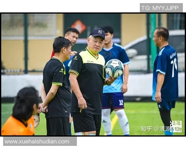 世界五人制足球巨星风采全景展现与绿茵传奇人物深度解读